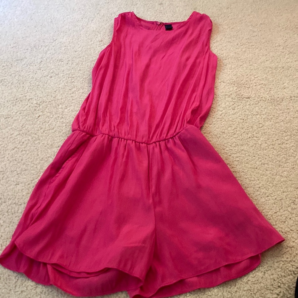 Pink work romper with zipper in the back